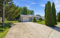 Streamwood, IL 60107