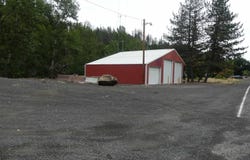 319 N Main St, Peck, ID 83545