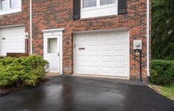 10 Walnut Ct, Blawnox, PA 15238