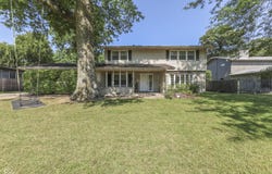 4206 Ridgeway Avenue, Columbus, IN 47203