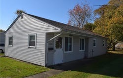 2233 Maxine Avenue NE, Canton, OH 44705