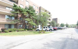 7 E CARRIAGEWAY Drive, Hazel Crest, IL 60429
