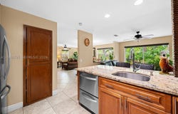 2021 Barcelona Ter, Margate, FL 33063