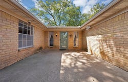 2004 Stefani Court, Arlington, TX 76013