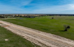 199 Private Road 33263, Sumner, TX 75486