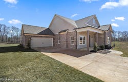 297 Kason Scott Road, Hernando, MS 38632