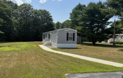 84 Pleasant Hill Road, Limerick, ME 04048