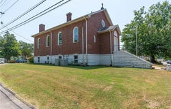 104 N 13th ST, Van Buren, AR 72956