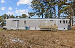 1095 James Road, Robersonville, NC 27871