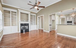 3111 W Beauvoir Place, Hernando, MS 38632