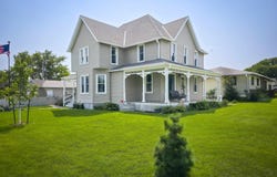 401 Pine St, Humphrey, NE 68642