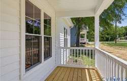824 Nottoway Avenue, Blackstone, VA 23824