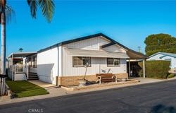 201 Collins Avenue W, Orange, CA 92867