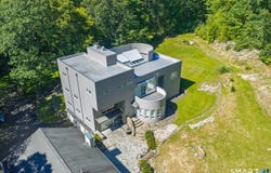 1 Hart Landing, Guilford, CT 06437