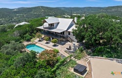 360 Bluebonnet, Concan, TX 78801