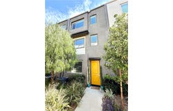 18449 W Mural, Northridge, CA 91325