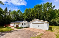 10534 COES LANDING, Argonne, WI 54511