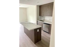 1938 Jackson St, Hollywood, FL 33020