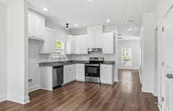 200 EVERGREEN AVE, Baton Rouge, LA 70806