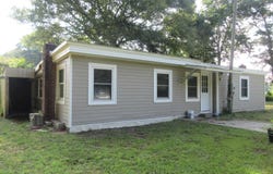 182 Will Poyner Lane, Barco, NC 27917