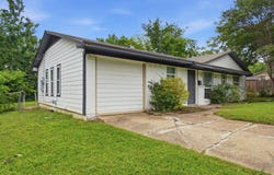 1724 Spring Lake Drive, Mesquite, TX 75149