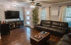 1200 Garden Ln, Bryan, TX 77802
