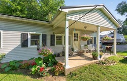435 Lots Gap Rd, Max Meadows, VA 24360