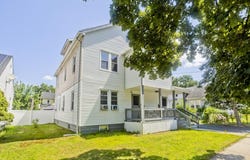 37-39 Upland St, Springfield, MA 01104