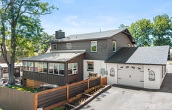 154 White Oak Lane, Brevard, NC 28712