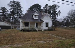 407 W LINCOLN STREET, Hamburg, AR 71646
