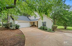 150 Lakeview Loop, Daphne, AL 36526
