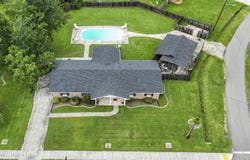 904 Waveland Avenue, Waveland, MS 39576