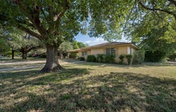 1615 Park Ln, Georgetown, TX 78628