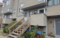 40 Crest Street, West Haven, CT 06516