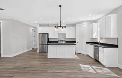 126 W Maple Dr, Granite Shoals, TX 78654