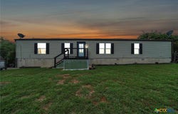 1500 Wattsville Road, Luling, TX 78648
