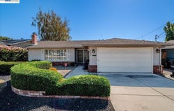 1327 Columbus Ave, Livermore, CA 94550