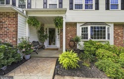 325 COLONIAL Drive, EXTON, PA 19341