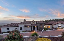 24542 Rimrock Canyon RD, Salinas, CA 93908