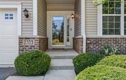 2703 Northmoor Drive, Naperville, IL 60564