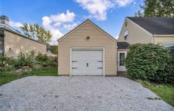 824 E Waterloo Road, Akron, OH 44306