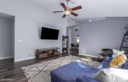 4112 E Tanglewood Drive, Phoenix, AZ 85048