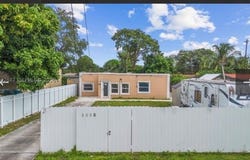 1835 NW 85th St, Miami, FL 33147