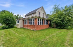 408 5th Avenue, Grinnell, IA 50112