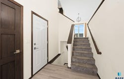 202 Creekside Ave, Harrisburg, SD 57032