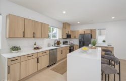 16619 Lake Avenue, Paramount, CA 90723