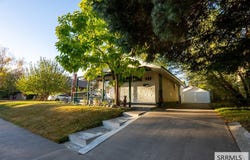 225 E 13th Street, Idaho Falls, ID 83404