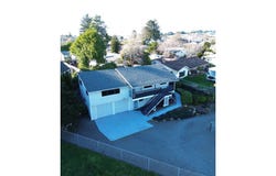 438 BUENA VISTA Loop, Brookings, OR 97415
