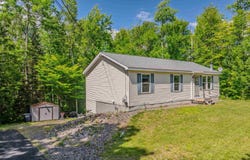 159 James Street, Bethlehem, NH 03574