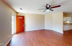 881 Sir Lionel Street, Dyersburg, TN 38024